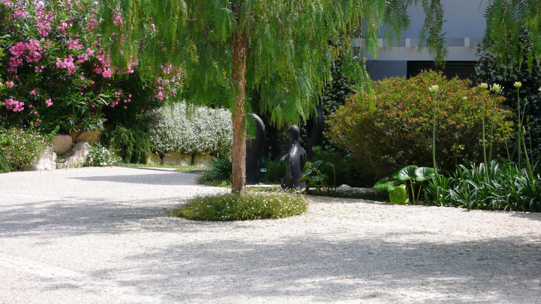 Jardin luxe paysagiste Parc Saint-Tropez Olivia Bochet
